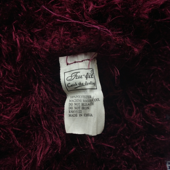 Scarf - Picture 2 of 3